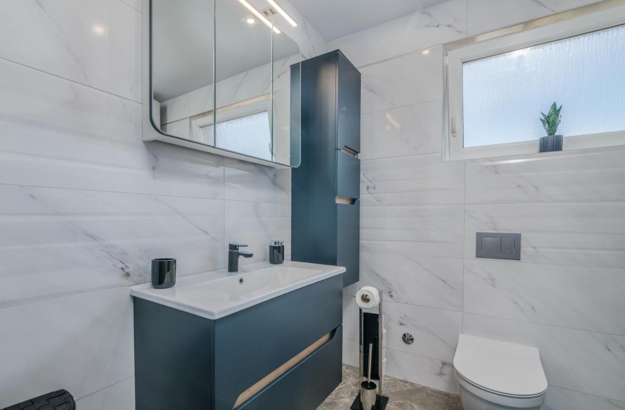 Apartman Luxury Lure Krk Town Exterior photo